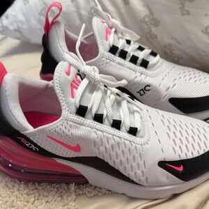Nike Air Max 270 Women’s Athletic Sneakers - White & Pink